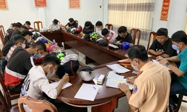 25 thanh thiếu niên 14 – 20 tuổi hẹn nhau đua xe bị tóm gọn