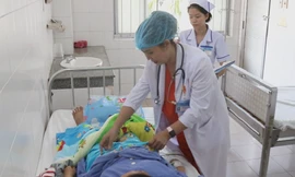 Sản phụ bị vỡ tử cung thoát chết thần kì