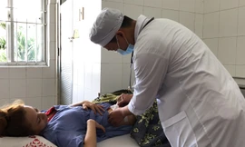 Vỡ thai ngoài tử cung, một sản phụ được cứu sống