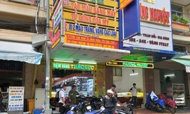 Người đổi 100 USD xin miễn nộp phạt 90 triệu đồng