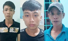 Ép khách hành hương trả phí 'hướng dẫn cúng' tại Miếu Bà Chúa Xứ