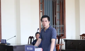 Ghen tuông vô cớ, chồng đoạt mạng vợ bằng 35 nhát dao