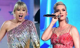 Katy Perry tiễn thẳng bản hit “E.T” kết hợp cùng Kanye West ra “chuồng gà” vì Taylor Swift