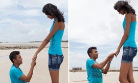 “Cô gái khổng lồ” cao hơn 2m sắp cưới “chàng lùn“