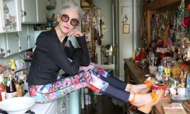 Cụ bà 70 tuổi sành điệu hơn thiếu nữ