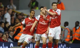 ‘Arsenal chỉ là một tay môi giới kiếm lời’