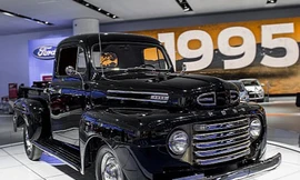 Ford trưng bày xe bán tải F-Series đời 1948