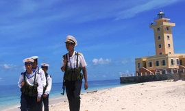 Mắt biển Trường Sa