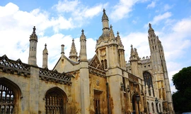 Hé lộ Đại học Cambridge 'quay' sĩ tử