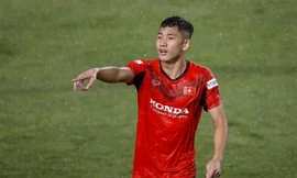 Tiền vệ Nguyễn Hai Long: 'Nỗ lực để đáp ứng kỳ vọng của người hâm mộ' 