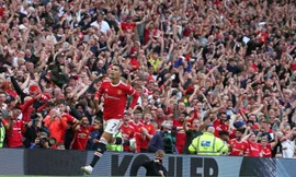 Sau kỷ lục hat-trick ở Bồ Đào Nha, Ronaldo đứng trước cột mốc vĩ đại tại Ngoại hạng Anh 