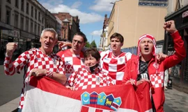 Các CĐV nhiệt thành của Croatia