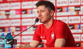 Lewandowski chỉ trích lịch thi đấu dày đặc của UEFA