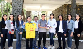 HLV Kiatisuk tiếp đón dàn Hoa hậu Việt Nam tại 'đại bản doanh' HAGL