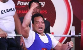 Lực sĩ Lê Văn Công