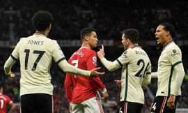 Ronaldo nói gì sau thảm bại của MU trước Liverpool?