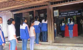 Nơi chôn rau cắt rốn vái vọng người