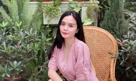 Nữ cán bộ Hội thu hút 'mọi ánh nhìn'
