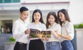 Sinh viên ĐH Sư phạm Hà Nội.