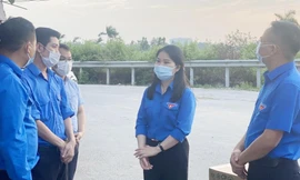 Phòng tuyến áo xanh tại chốt kiểm soát dịch