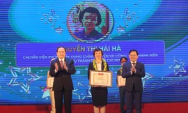 Tuyên dương 44 'Cán bộ, công chức, viên chức trẻ giỏi' toàn quốc năm 2021