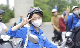 'Cú đúp' danh hiệu 'đỉnh chóp' của cô sinh viên Công nghệ