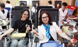 Những câu chuyện ấm áp từ ‘Đội Máu Mở’