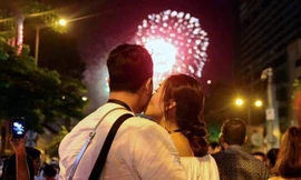 Hà Nội sẽ bắn pháo hoa tại 30 điểm đón Giao thừa Tết Ất Tỵ: Điểm danh những địa điểm check-in 'cực hot'