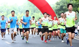 Hơn 500 sinh viên hưởng ứng chặng 12, chương trình 'Những bước chân vì cộng đồng'