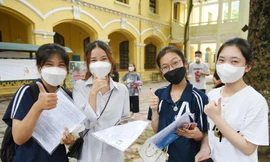 Thí sinh tham dự kỳ thi tốt nghiệp THPT 2022. Ảnh: DƯƠNG TRIỀU