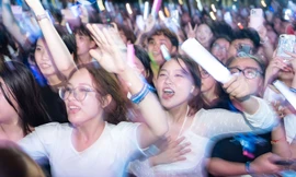 Gần 15.000 khán giả tham dự lễ hội âm nhạc Colorstorm 2025 tại Đại học Phenikaa