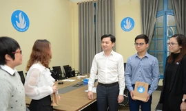 Thường trực T.Ư Hội đối thoại với sinh viên Việt Nam