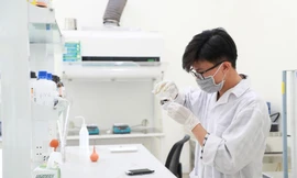 Chàng thủ khoa được mệnh danh là 'thợ săn học bổng'