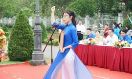 Kết nạp Đảng cho 3 sinh viên ưu tú