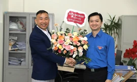 Ban Bí thư T.Ư Đoàn thăm và chúc mừng chuyên gia tay nghề thế giới