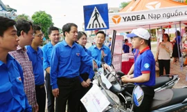 T.Ư Đoàn thăm, tặng quà đội hình ‘Tiếp sức mùa thi’ tại Thái Nguyên