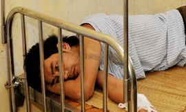 Đấu súng trong rừng, bắt trùm ma túy