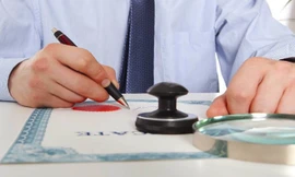 Bộ Tư pháp ‘vạch’ vi phạm nghiêm trọng tại một Văn phòng công chứng 