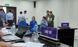 Tẩy sửa sổ đỏ, hô biến nhà trong ngõ thành mặt phố để lừa cắm ngân hàng lấy hơn 10 tỷ