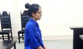 Cô gái lừa tiền tỷ của người yêu và nhóm bạn