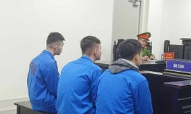 Ba thanh niên đi tù vì quan hệ tình dục với một thiếu nữ