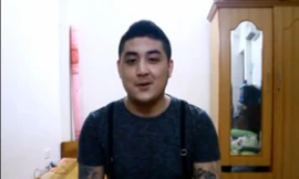 Chàng tây hát nhạc Tuấn Hưng gây sốt dân mạng