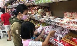 Nhiều loại mỳ, bún, phở... đắt hàng trong mùa dịch