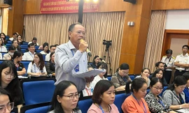 'Nóng' đối chất từ doanh nghiệp, sếp Tổng Cục Thuế nói gì?