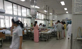Học sinh cấp cứu tại bệnh viện Chợ Rẫy