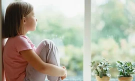 Nghiện ăn tóc là dấu hiệu của bệnh tâm thần