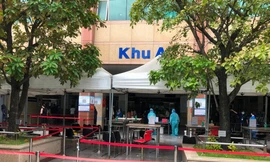 Clip: Bên trong Bệnh viện ĐH Y dược TPHCM sau khi có nhân viên mắc COVID-19