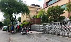 Bệnh viện Đại học Y dược TPHCM tạm ngưng nhận bệnh do có nhân viên mắc COVID-19