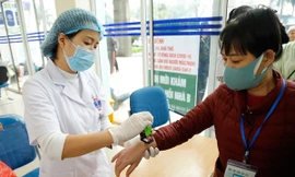 Người đến TPHCM từ vùng có dịch phải khai báo y tế để được theo dõi, giám sát. Ảnh minh họa