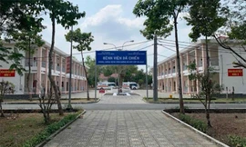 Bệnh nhân được cách ly tại Bệnh viện Dã chiến Củ Chi